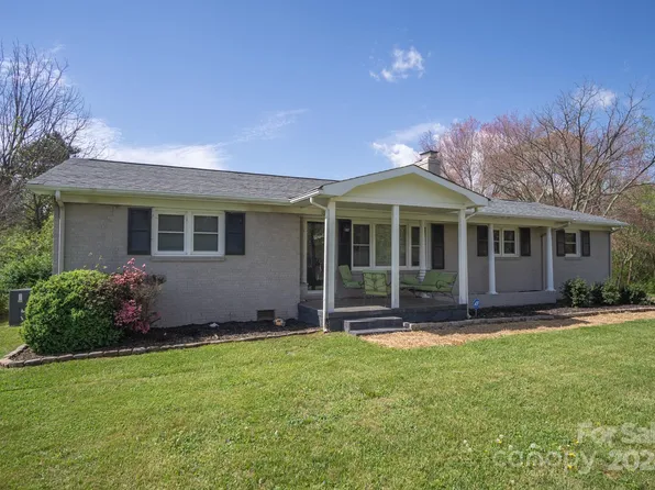 2372 Country Club Rd, Lincolnton, NC 28092