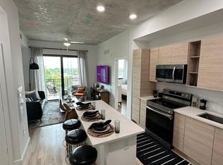 7177 SW 42nd St #B2, Miami, FL 33155