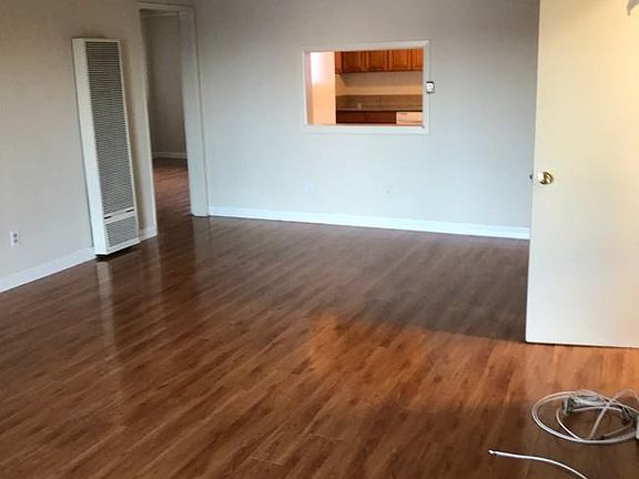 5th image of 25219 Loytan St APT D