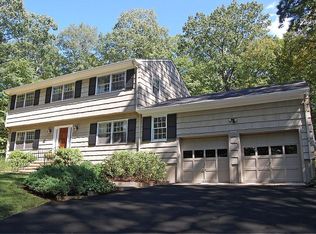 130 Old Hwy, Wilton, CT 06897