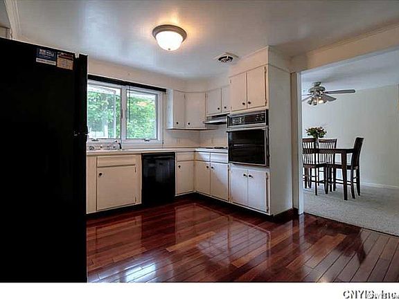 2nd image of 313 Southfield Dr