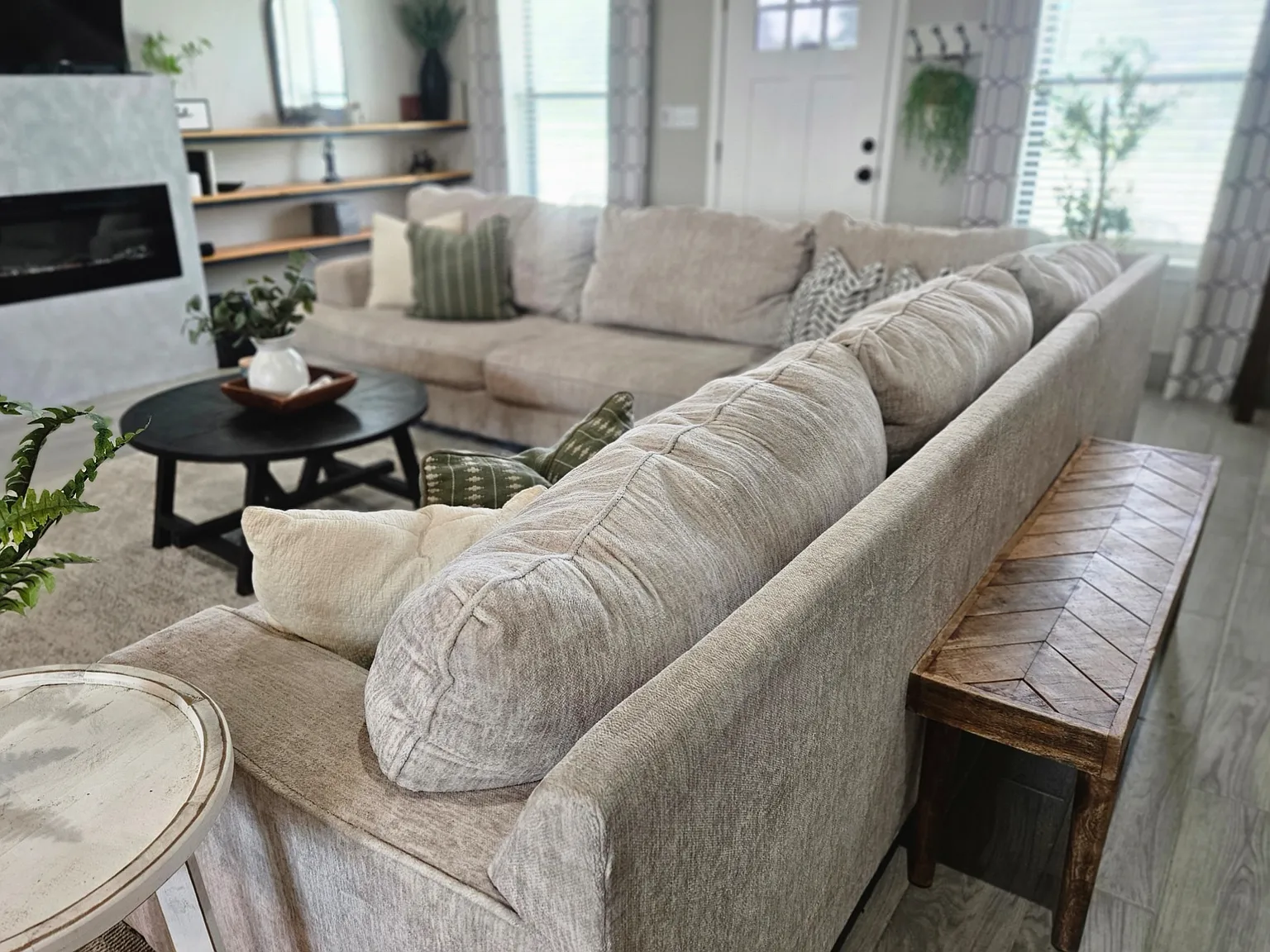 3 bed, 2000 sqft, $1,500 — Photo 4