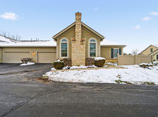 1393 Cascade Dr #19, Grove City, OH 43123