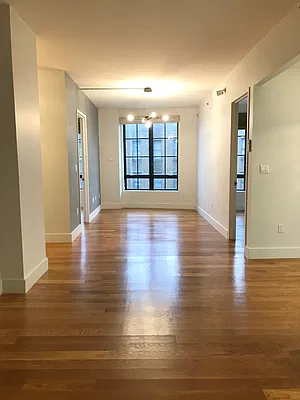 Rented by City Vista Inc | media 23
