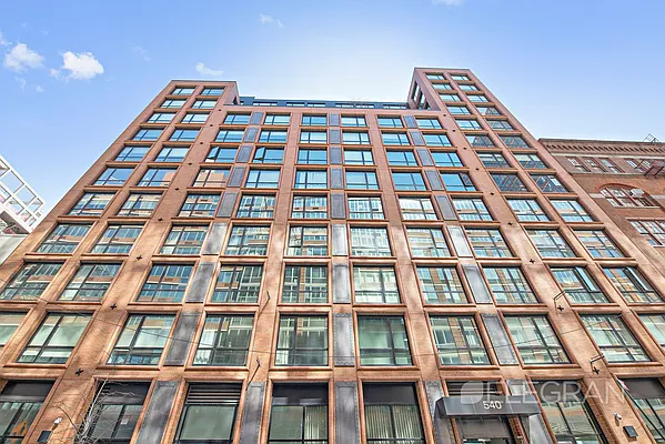 Rented by (Legacy) Elegran | media 25