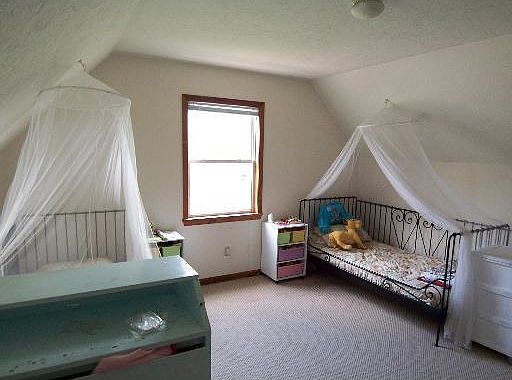 5th image of 532 W Brown Ave