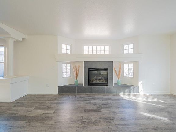 4th image of 5609 Malaga Ct