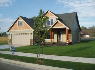 822 Maple Ridge Dr, Everson, WA 98247