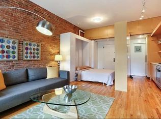 421 W 22nd St APT 3F, New York, NY 10011