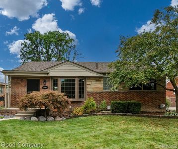 23007 Kipling St, Saint Clair Shores, MI, 48080