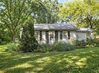 9837 Ventura Dr, Saint Louis, MO 63136