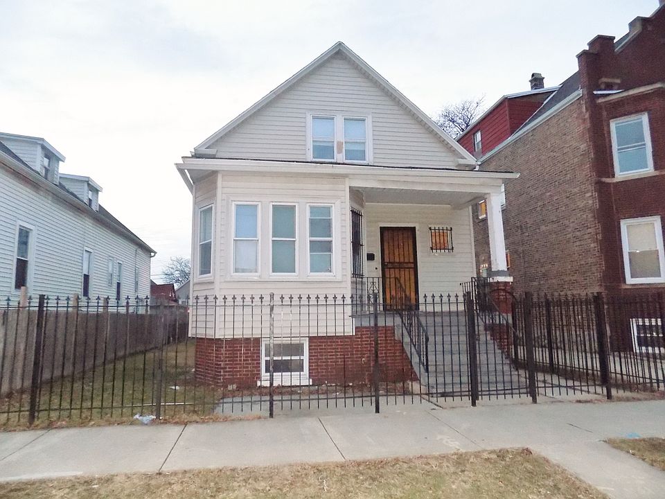 1st image of 5424 S Rockwell St #1