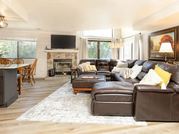 (undisclosed Address), Champion, PA 15622