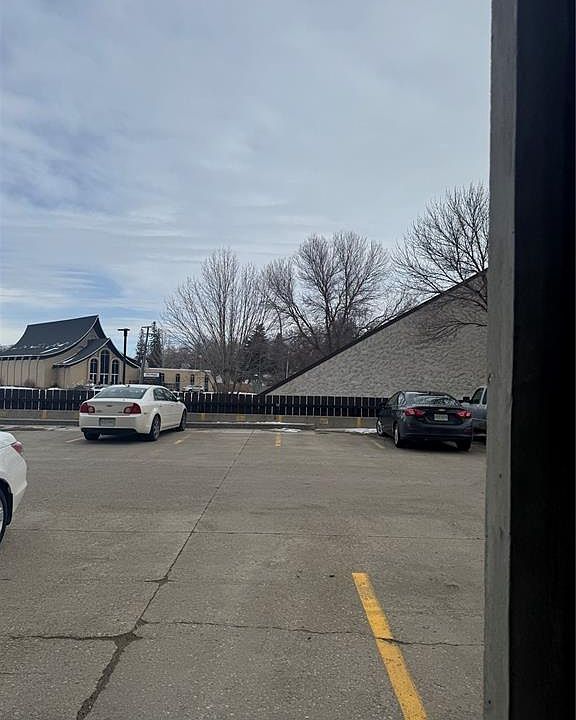 2nd image of UNIT 1805-3520 Hillsdale STREET