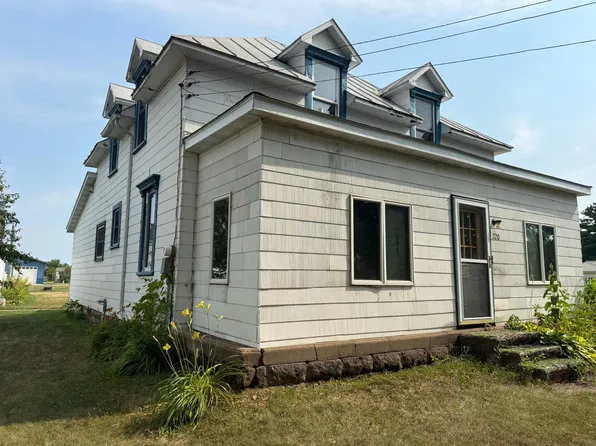 220 W Winona Ave, Kellogg, MN 55945