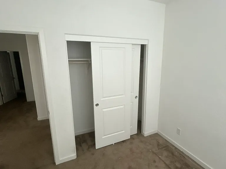 2472 Sweetbay Cir — Photo 6