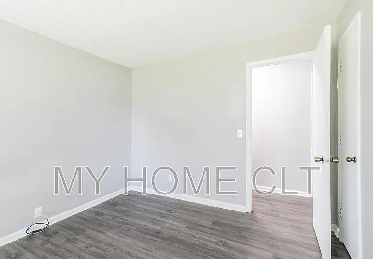 6158 Meadow Rose Ln #1 — Photo 18