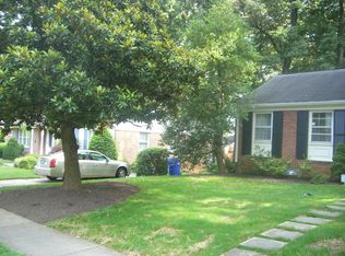 8104 Postoak Rd, Potomac, MD 20854