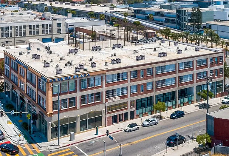TEXERE PLAZA LOFTS — Photo 2