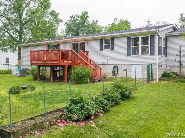 1241 Cedar Ridge Cir, Roach, MO 65787