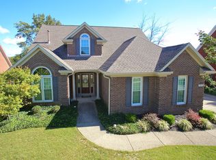 13111 Willow Forest Dr, Louisville, KY 40245