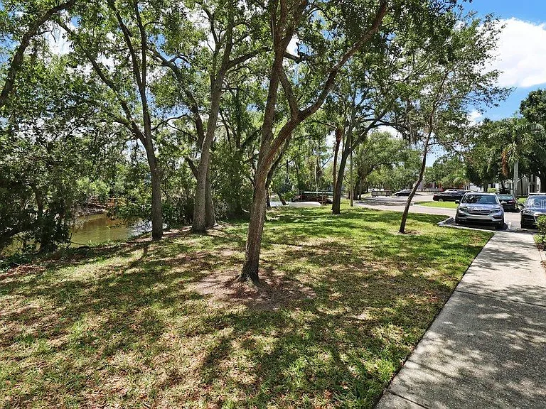 7127 Waterside Dr — Photo 46