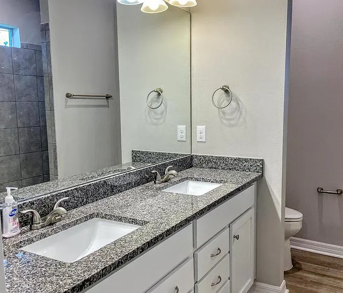 1353 Sadnet Ln — Photo 7