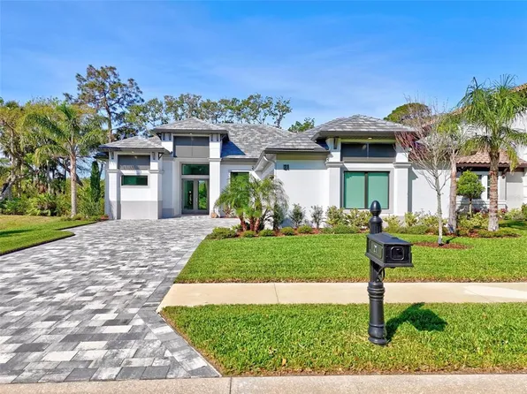 21 N Riverwalk Dr, Palm Coast, FL 32137