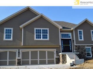 9318 N Genessee St, Kansas City, MO 64155