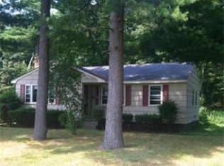 8 Flonun St, Walpole, MA 02081