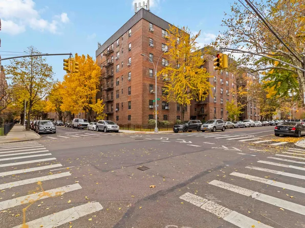 90-10 32nd Avenue image 19 of 19