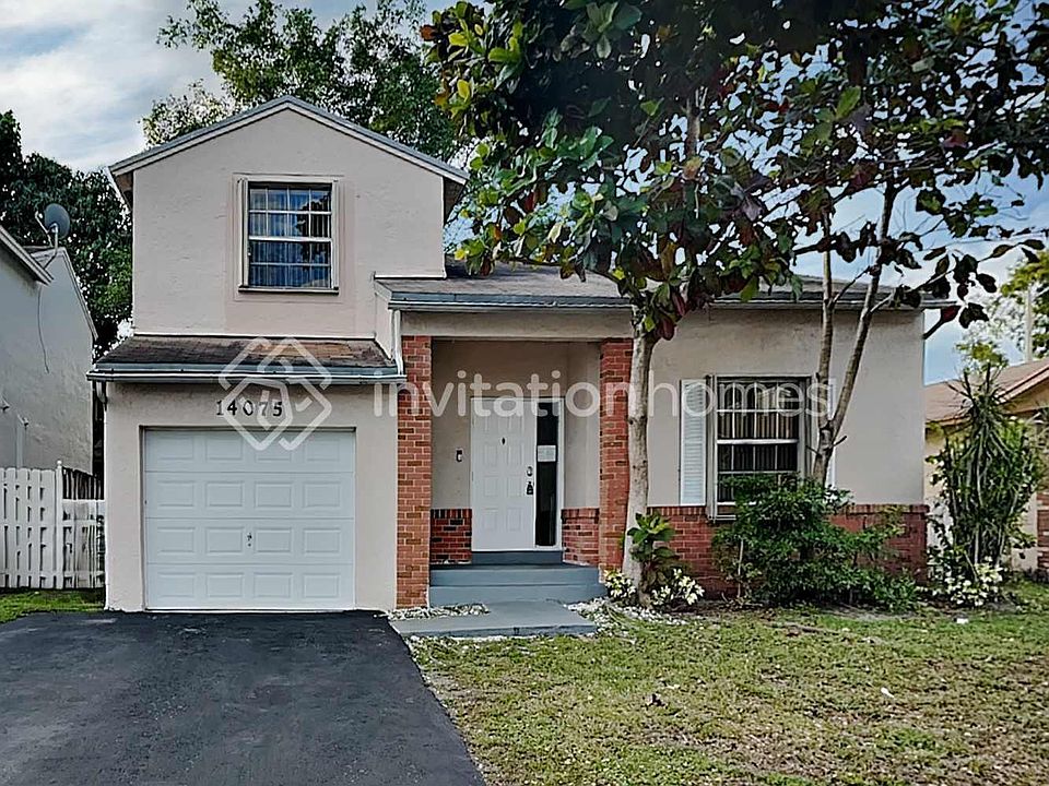 1st image of 14075 Langley Pl
