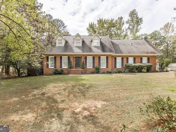 5948 Wesleyan Dr N, Macon, GA 31210