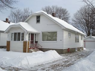 7825 16th Ave, Kenosha, WI 53143