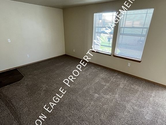 3rd image of 1805 E Overland Rd APT 5611