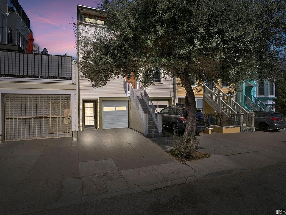 1st image of 54 Elizabeth St #56