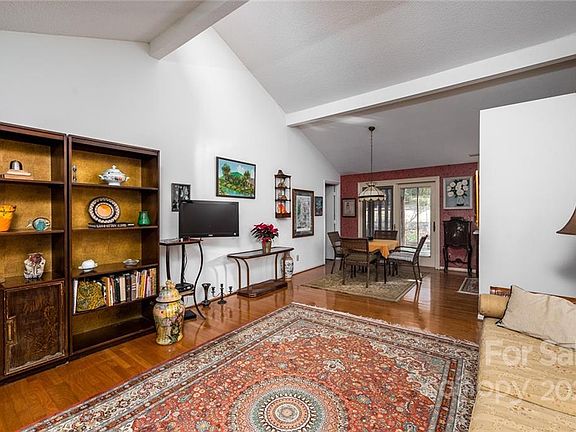 2nd image of 7915 Carmel Oaks Ct
