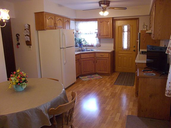 4th image of 2343 25th St