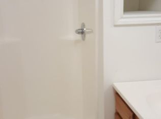 1103 E 28th St, Houston, TX 77009