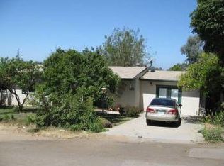 417 S Orange Ave, Fallbrook, CA 92028
