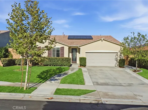 32049 Rambling Ct, Winchester, CA 92596