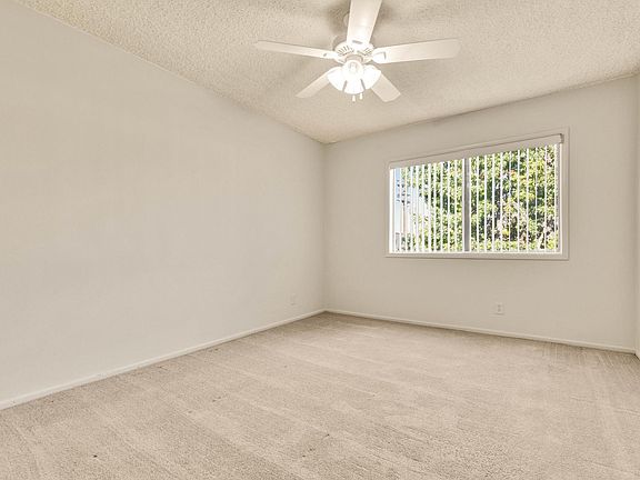 4th image of 5025 Coldwater Canyon Ave #17