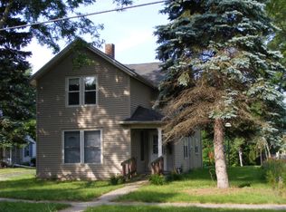 149 S Main St, Burlington, WI 53105