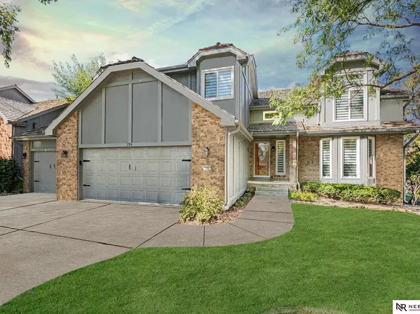 724 N 148th St, Omaha, NE 68154