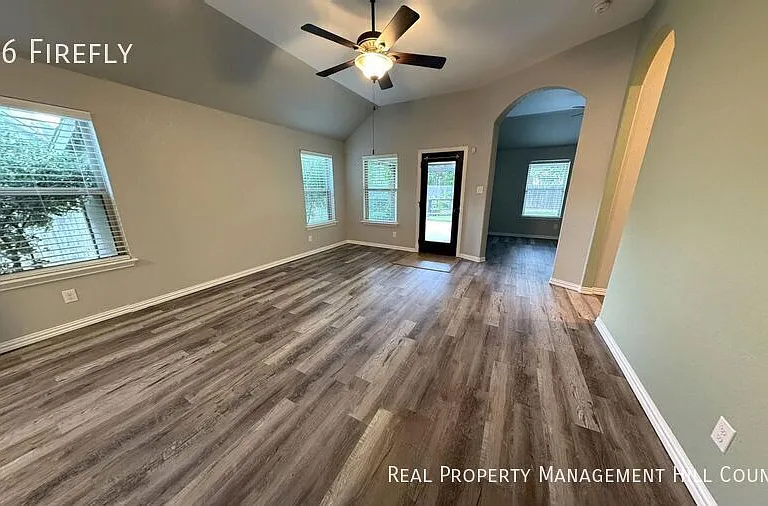 106 Firefly Ct — Photo 16