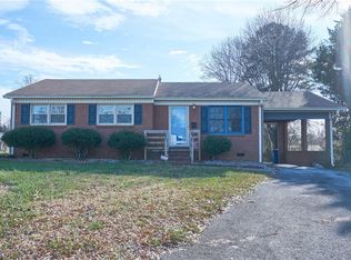 3020 Draper Ct, Winston Salem, NC 27105