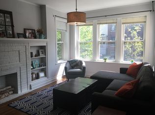 3434 N Damen Ave #1, Chicago, IL 60618