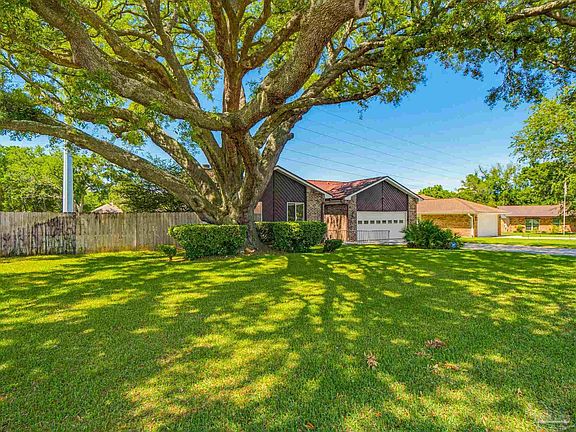 2nd image of 2636 Tinosa Cir