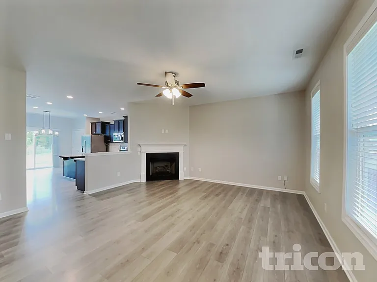 338 Buhrstone Mill St — Photo 3