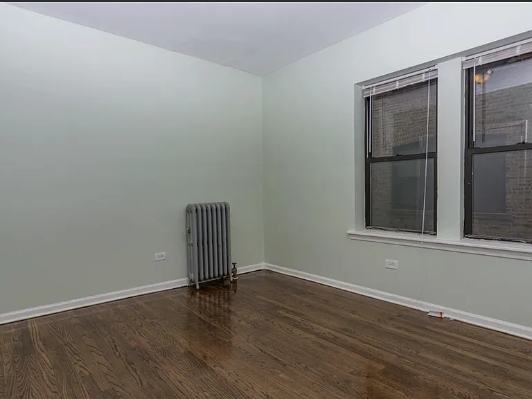 7640 S Stewart Ave — Photo 6